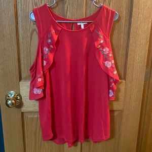 Maurices off the shoulder shirt. Size 1